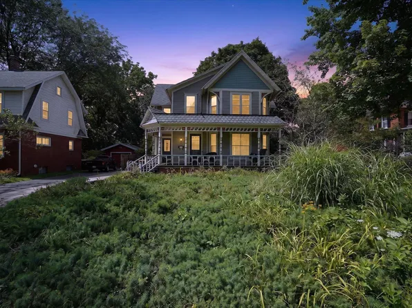 217 N Grand St, Marshall, MI 49068
