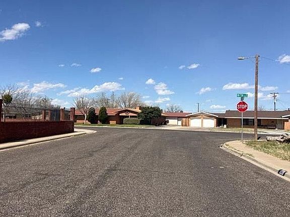 4th image of 1710 Dotsy Ave