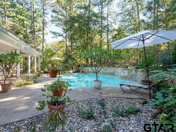 5th image of 21553 Merlot Ln