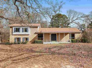 1084 Lake Dockery Dr, Byram, MS 39272