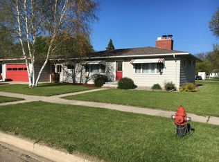 505 Washington Ave, Larimore, ND 58251