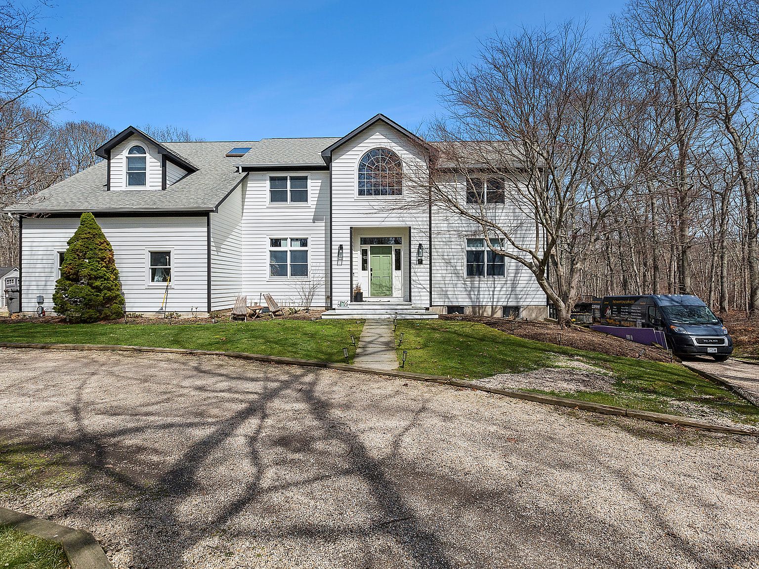 9 Mountain Laurel Ln, Southampton, NY 11968 | Zillow