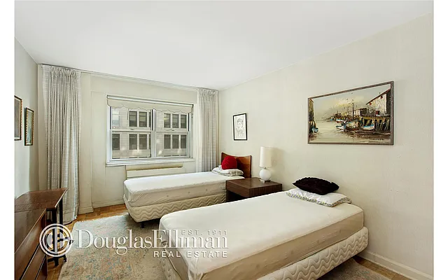 Sold by Douglas Elliman | media 26