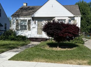 21807 Normandy Ave, Eastpointe, MI 48021