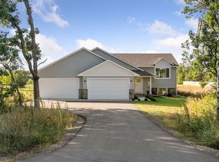 14653 289th Ave NW, Zimmerman, MN 55398