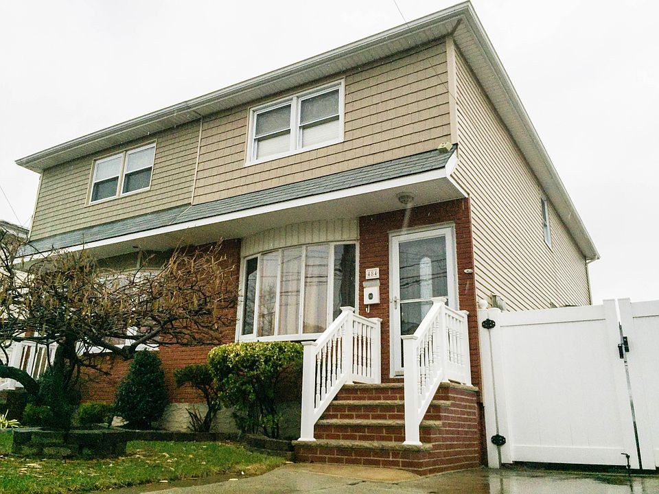 1st image of 484 Naughton Ave