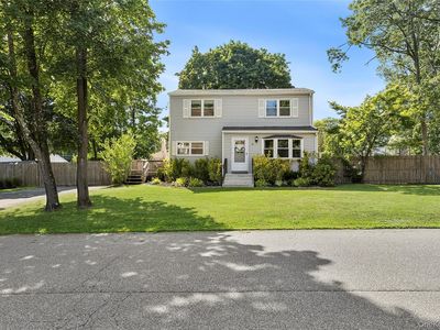 12 Lakeview Drive, Middle Island, NY, 11953