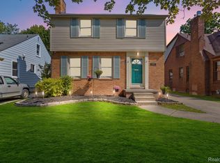 23148 Cromwell St, Dearborn, MI 48128