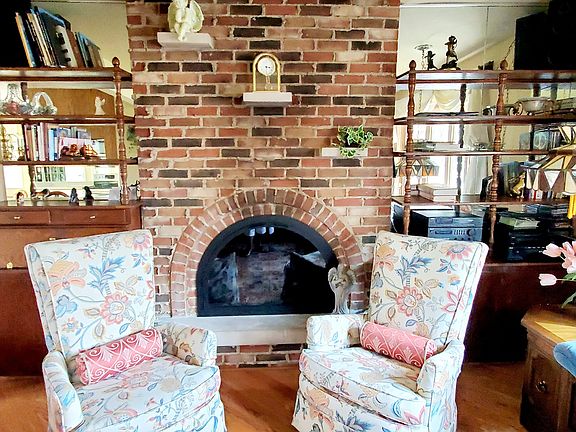 4th image of 5312 Crescent Green Dr
