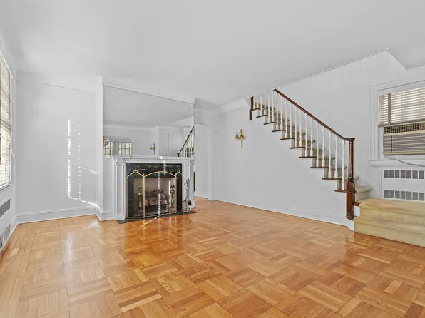 15 86th Street image 5 of 36