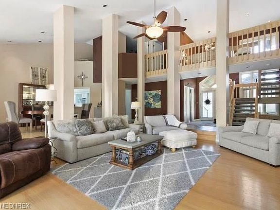5th image of 91 Midgewood Dr