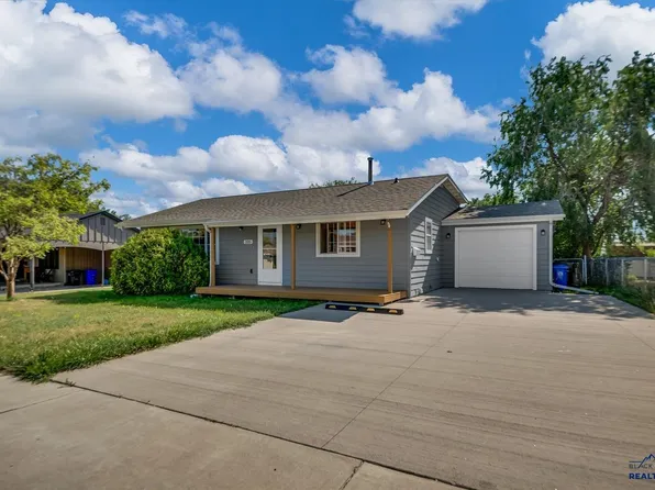 325 E Custer St, Rapid City, SD 57701