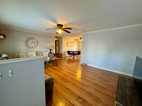 3rd image of 2209 Virginia Dr