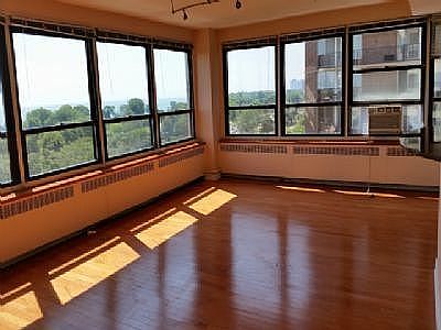2nd image of 4180 N Marine Dr APT 1005