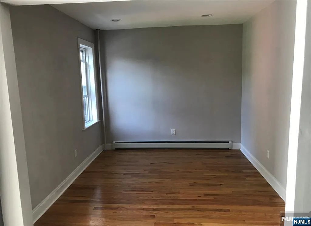 2 bed, 1.5 bath, $2,600 — Photo 4