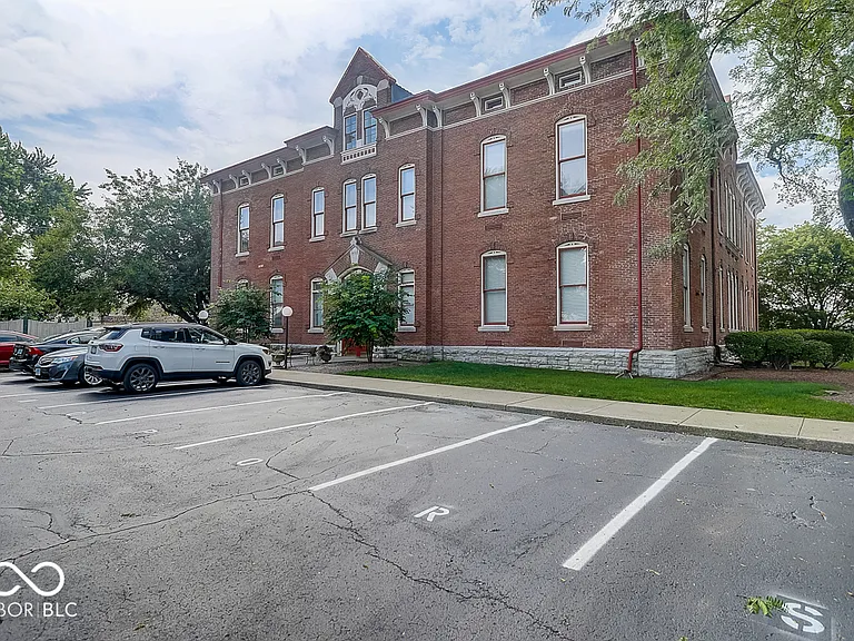 714 Buchanan St #18 — Photo 4
