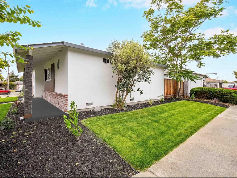 7 Newhall St — Photo 31