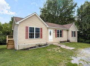 206 E Rockingham St, Elkton, VA 22827