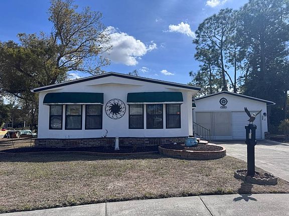 3rd image of 2909 Madera Cir
