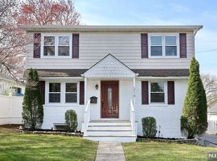 216 Zuber Pl, Maywood, NJ 07607