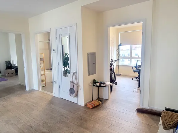 524 Ocean View Avenue image 9 of 13