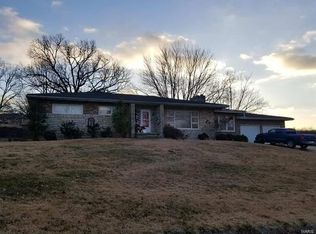 905 Westwind Dr, Park Hills, MO 63601