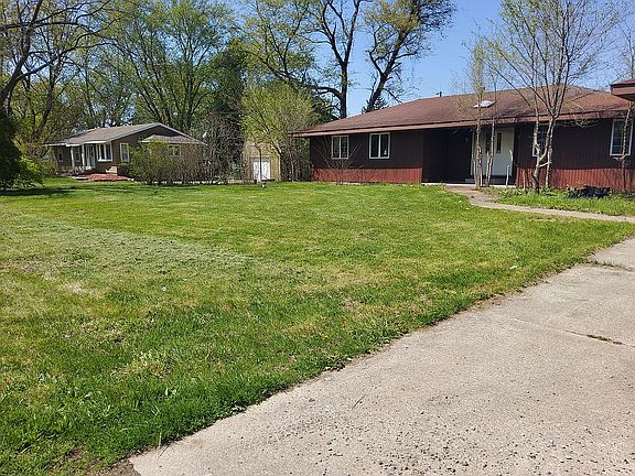 2nd image of 29651 Carolina Ave