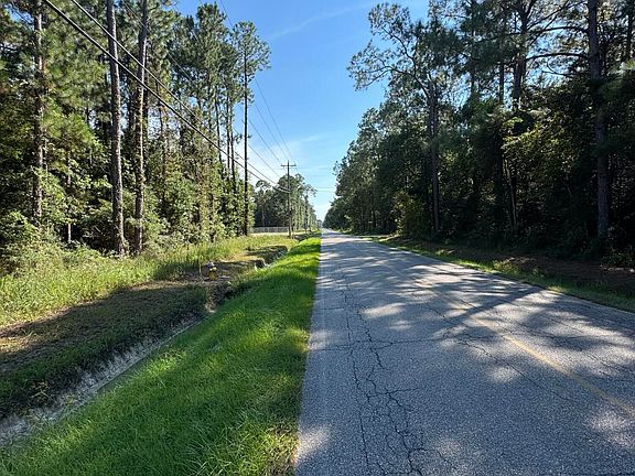 3rd image of Hancock Dr