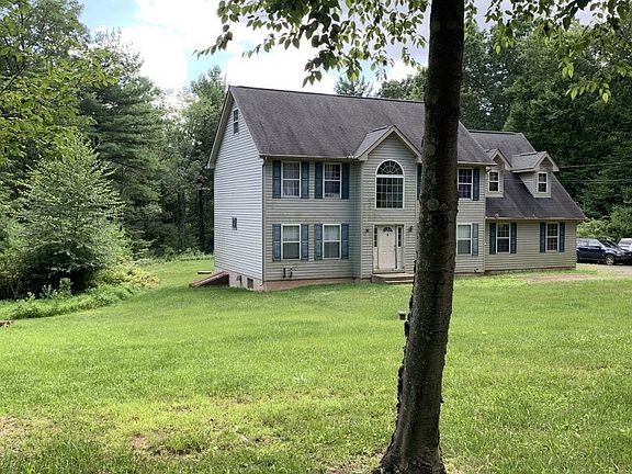3rd image of 111 Longwoods Dr