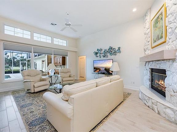 5th image of 559 Eagle Creek DR