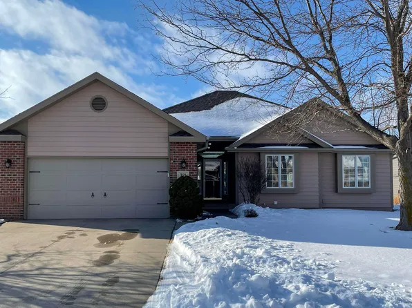 359 Partridge Cir, Dakota Dunes, SD 57049