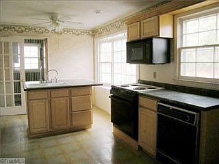 4th image of 4415 Indian Wells Dr