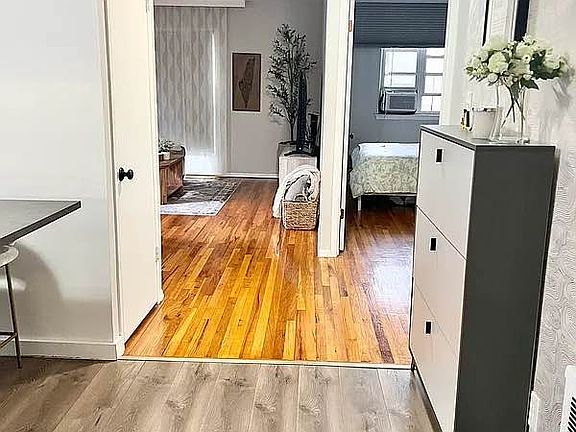 4th image of 72-04 Ditmars Blvd #1