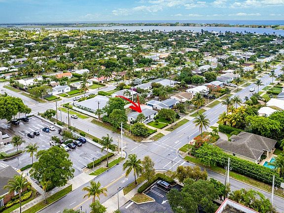 2nd image of 375 Forest Hill Boulevard