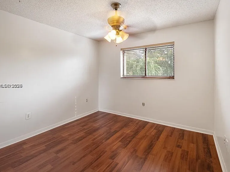 14251 SW 107th Ter — Photo 42