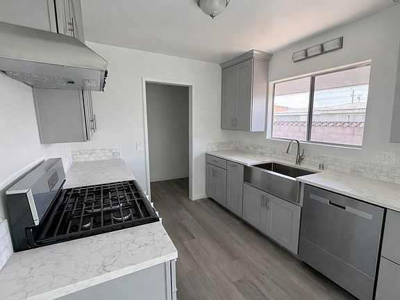 5th image of 206-210 E 220th St #206