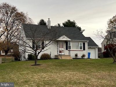 105 E 2nd Ave, Parkesburg, PA, 19365