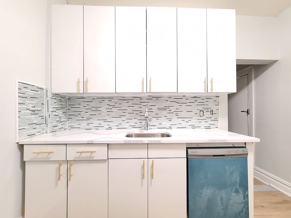 2nd image of 5008 Palisade Ave #32E
