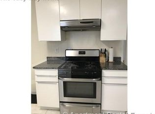 93 Marion St #3R, Somerville, MA 02143