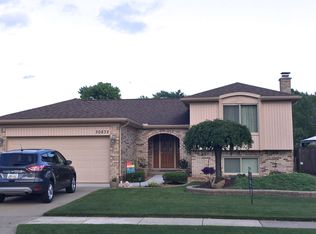 30832 Moroso Dr, Warren, MI 48088