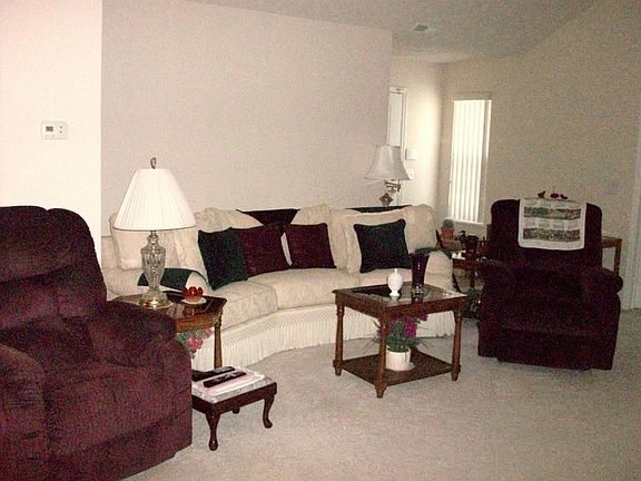 3rd image of 4252 Waterside Pl