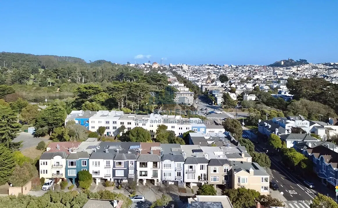 2 bed, 1.5 bath, $6,420 — Photo 1