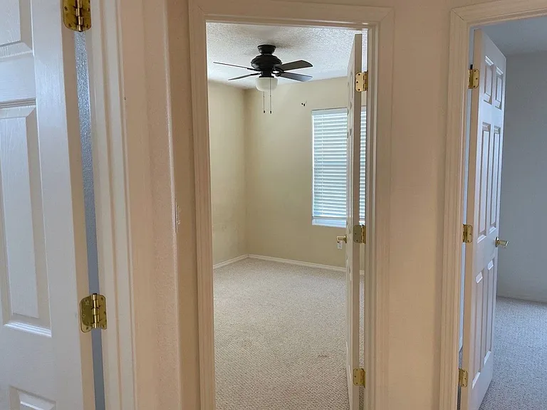 1809 Black Gold St SE — Photo 18