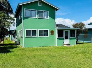 223 Beach Dr, Port Mansfield, TX 78598