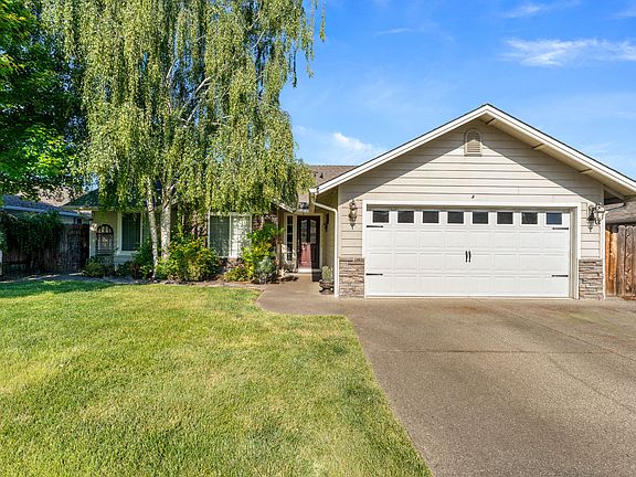 2nd image of 1662 Nunnwood Ln