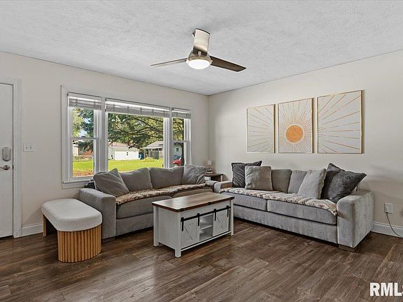 4th image of 60 Archer Ave