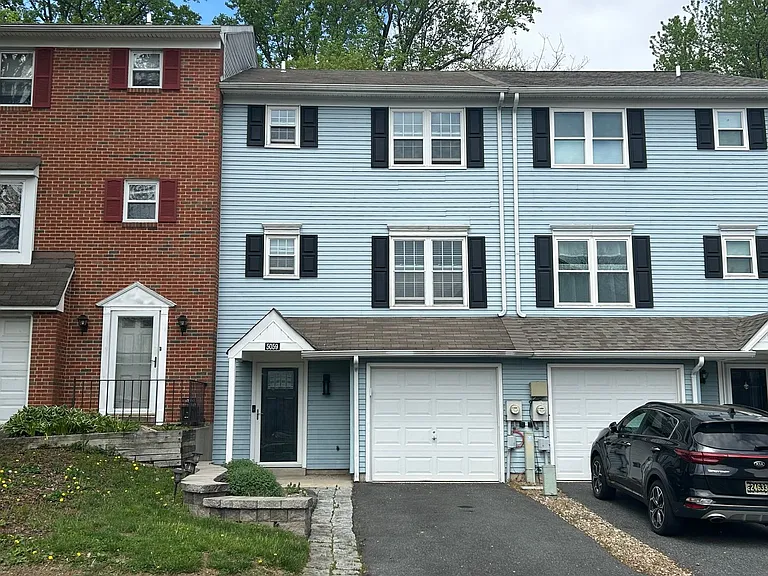 5059 E Woodmill Dr — Photo 1