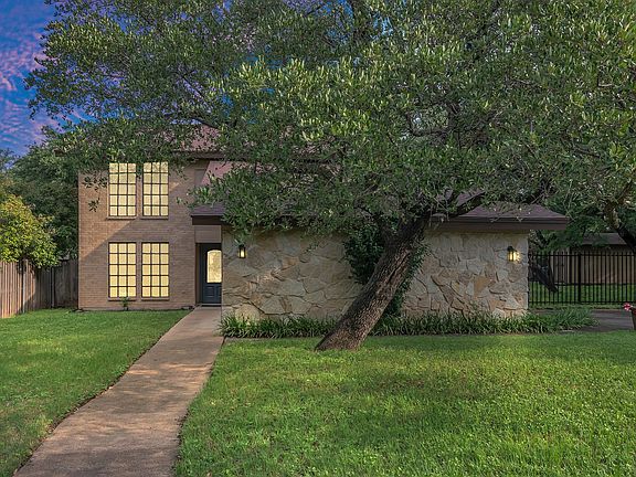 2nd image of 7804 Skylake Dr
