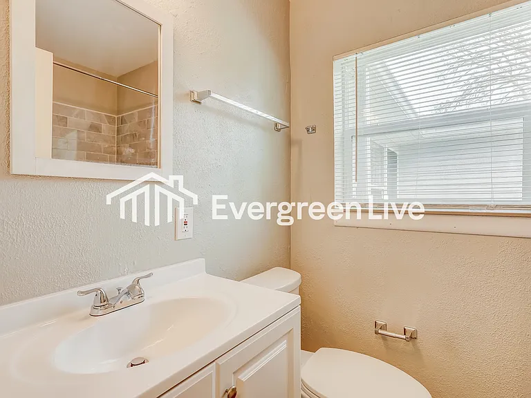 4501 Dr Martin Luther King Jr St N — Photo 14