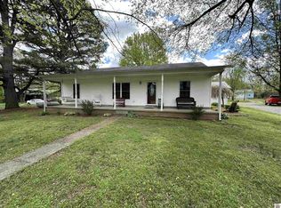 246 Millers Chapel Rd, Mayfield, KY 42066